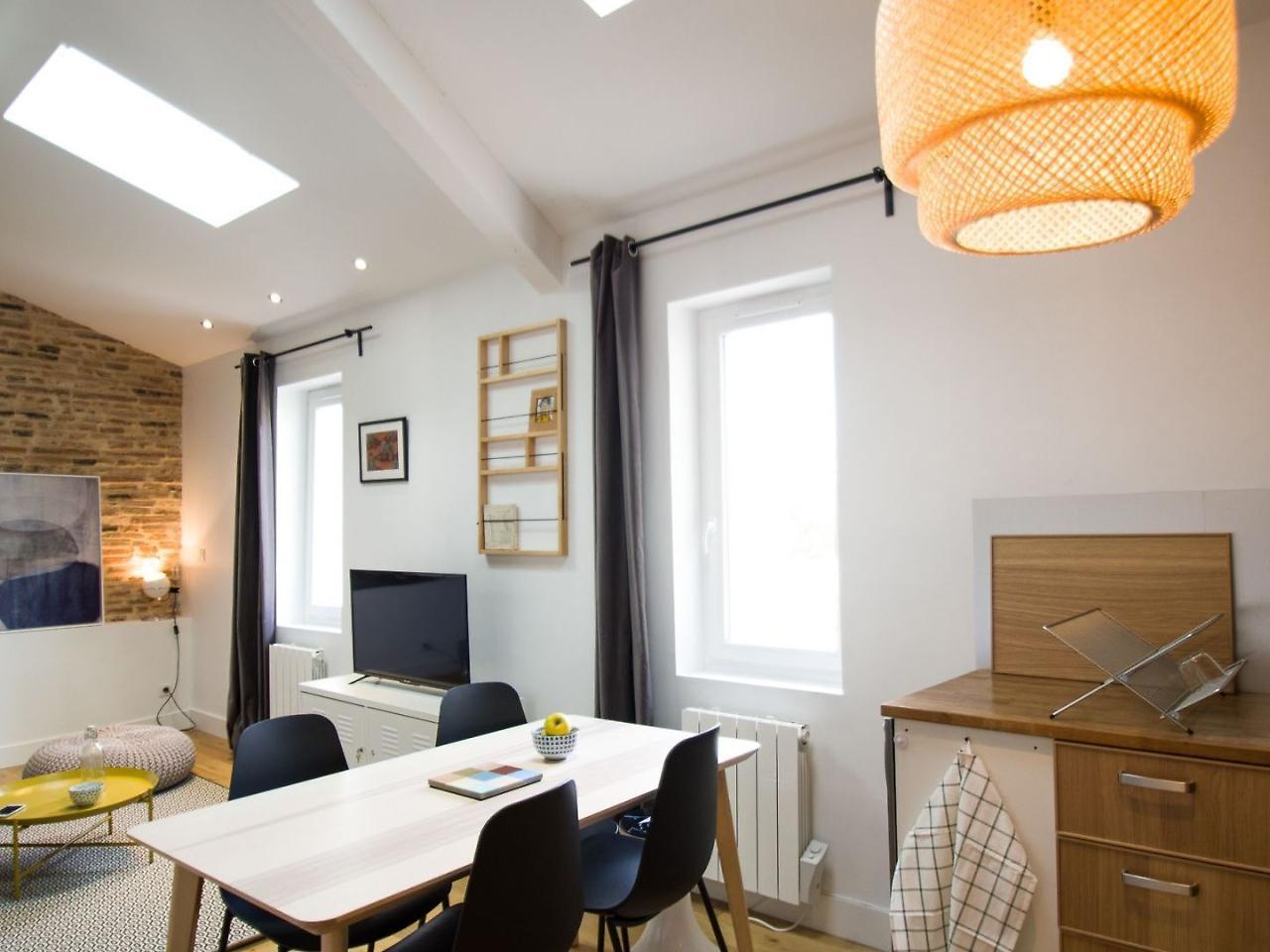 Achille By Cocoonr Apartamento Toulouse Exterior foto